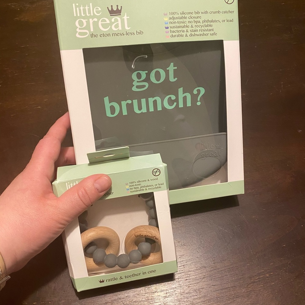 Baby bib and teether
